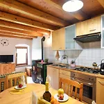2 Bedroom Cozy In Apartman *